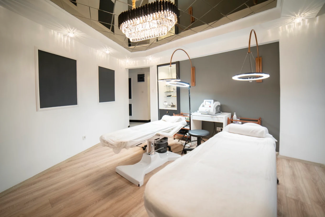 İlknur Makeup Alsancak Şubesi